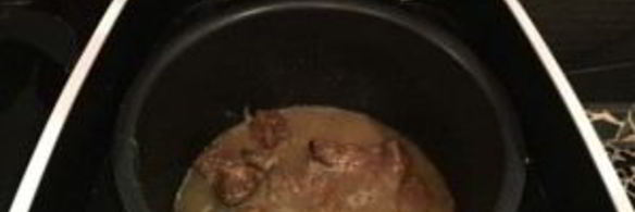 печень в мультиварке со сметаной