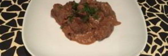 печень в мультиварке со сметаной