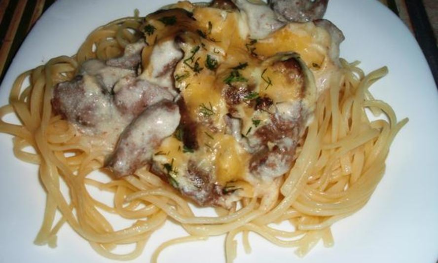 Рецепт печени в сметанном соусе