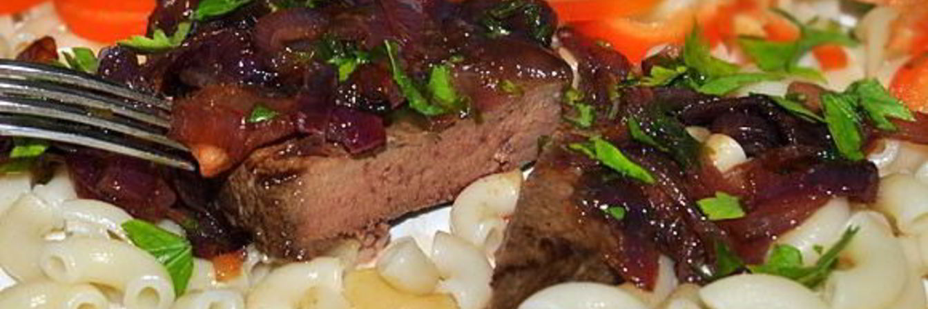 Жареная печень по-венециански