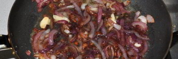 жареная печень по-венециански