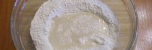 пельмени под соусом