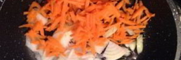 пельмени в горшочке в духовке