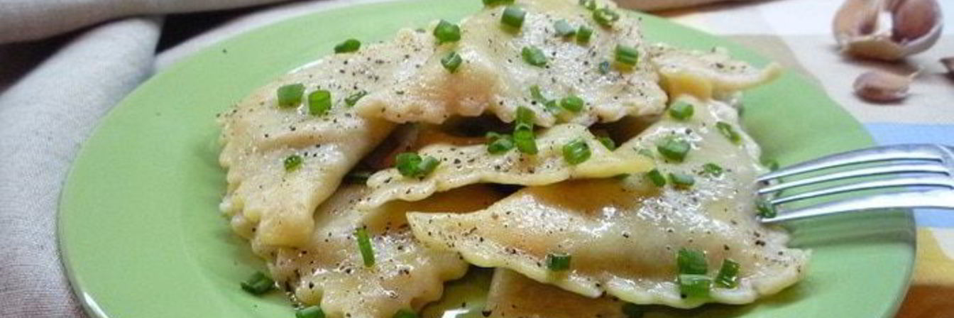 Постные пельмени с кабачками