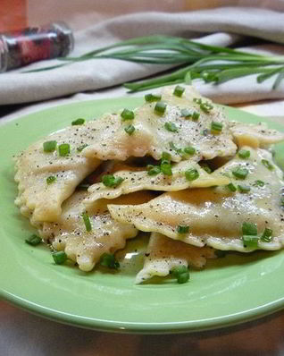 Постные пельмени с кабачками