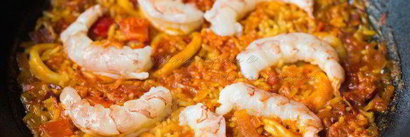 паэлья с морепродуктами и чоризо