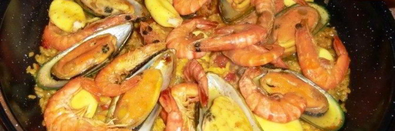 Паэлья в воке