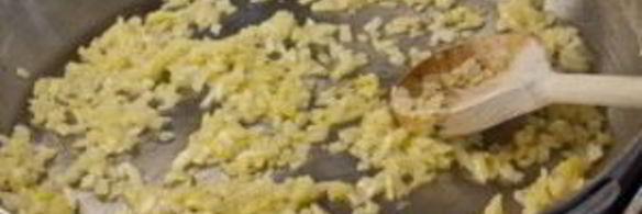 плов из киноа с грибами