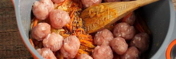 плов с куриными фрикадельками