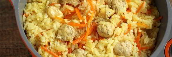 плов с куриными фрикадельками