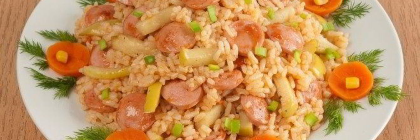 Плов с сосиской