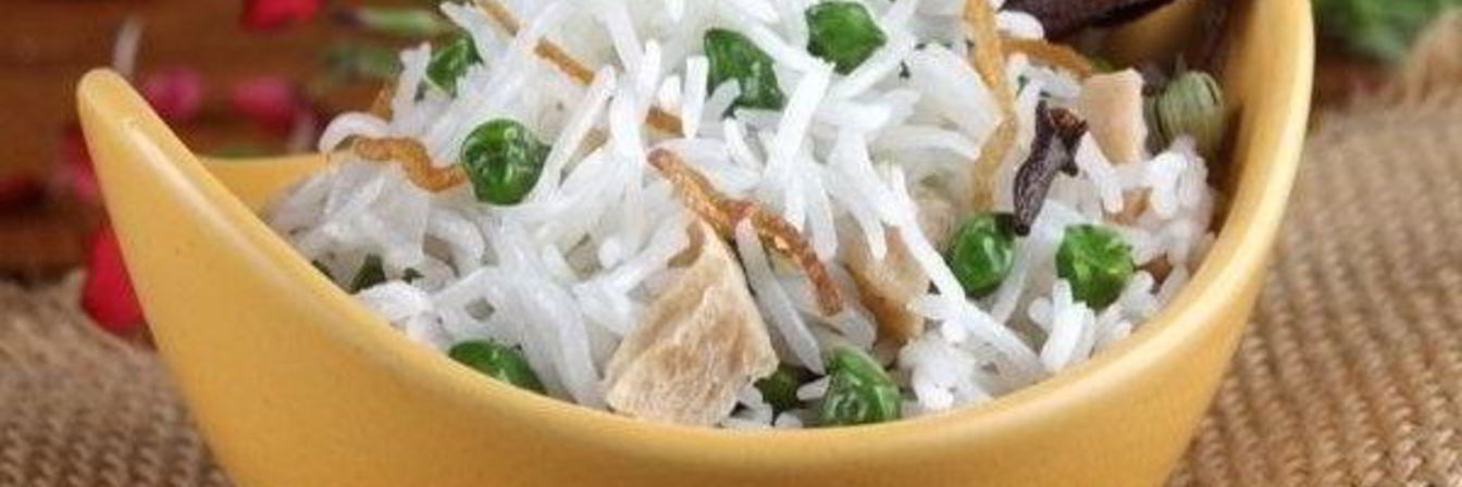 Пулао — плов с зеленым горошком