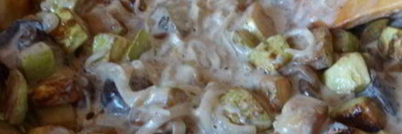 грибное рагу с кабачками в сметанном соусе