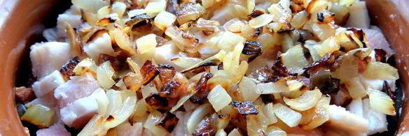 грибное рагу в горшочках