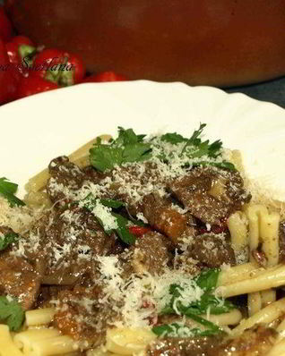 Казаречче с рагу из говядины