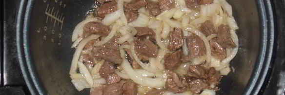 мясное рагу с сырными клецками