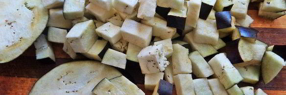 овощное рагу на основе запеченных баклажанов и перцев