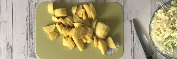 овощное рагу с кабачками, картошкой и капустой