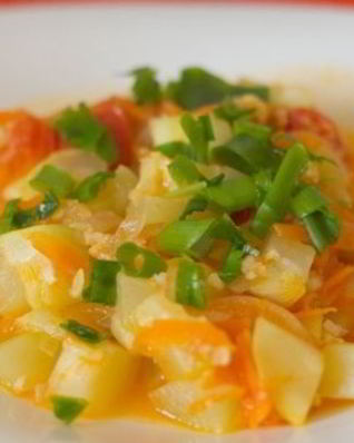 Рагу из кабачков в мультиварке