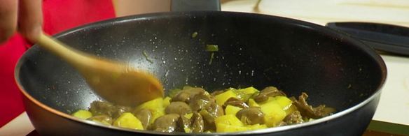 рагу из куриных сердечек