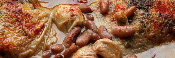 рагу из курицы с фасолью и запеченным чесноком