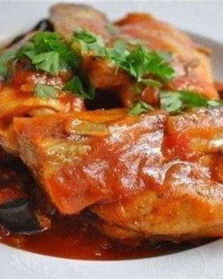 Рагу с куриной грудкой и белыми грибами