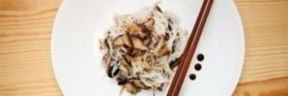 рисовая лапша с грибами