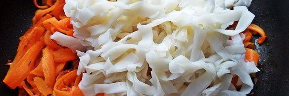 рисовая лапша с овощами