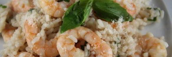 ризотто с креветками и ароматными травами