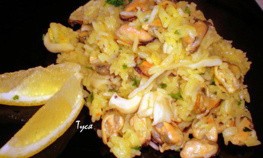 Рецепт желтого ризотто с морепродуктами