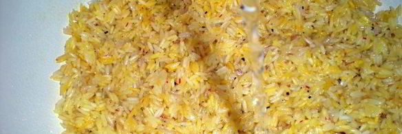 желтое ризотто с морепродуктами