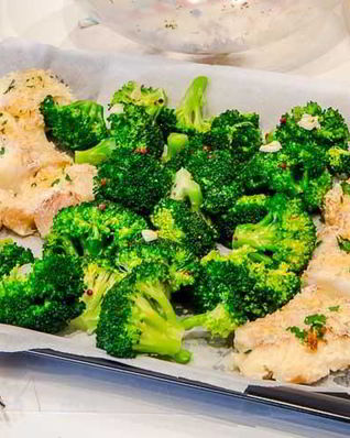 Филе трески, запеченное под хрустящей корочкой