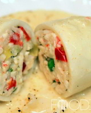 Кальмары фаршированные рисом