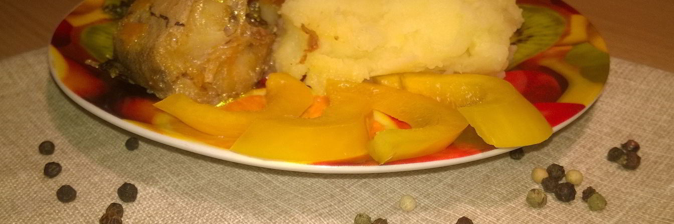 Минтай с морковью