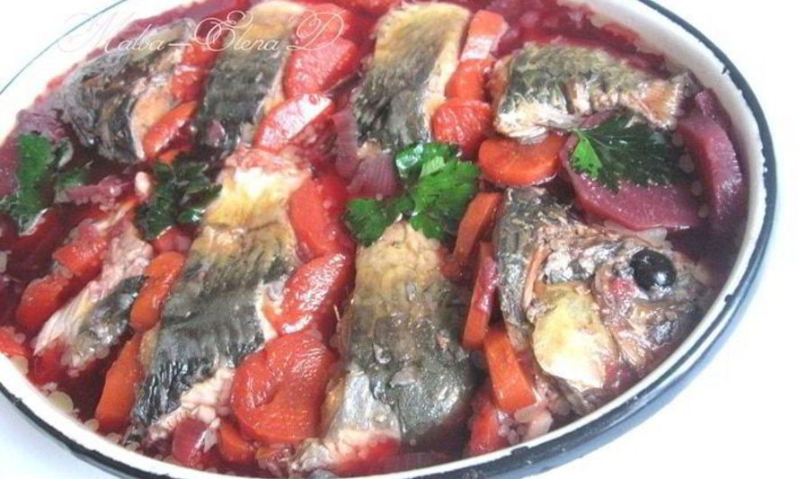 Рецепт нежного карпа в овощном желе