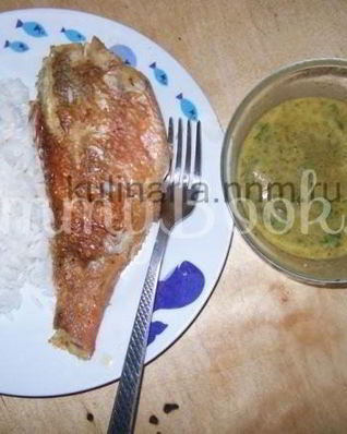 Окунь запеченный, с лимонно-сливочным соусом
