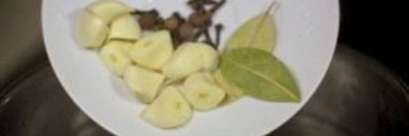 отварные сырые креветки