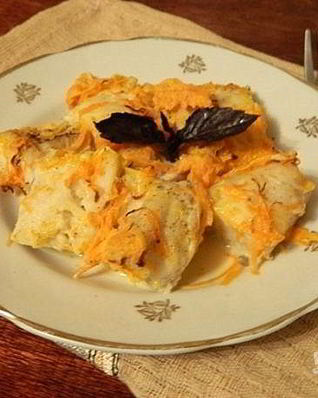 Рыба хек, запеченная в молоке