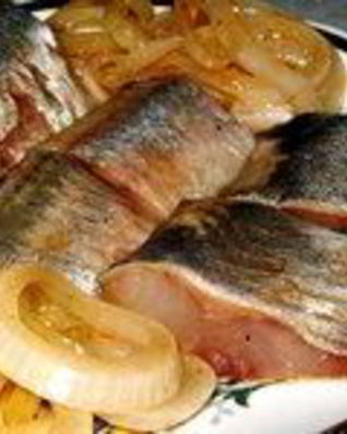 Рыба в луковом маринаде по-скандинавски