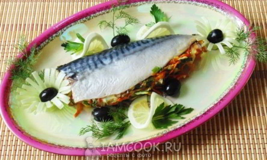 Рецепт скумбрии запеченной с овощами в фольге