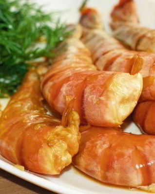 Запеченные креветки в имбирно-чесночном соусе