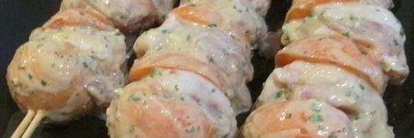 шашлычки из курицы с абрикосами в арахисово-кокосовом маринаде