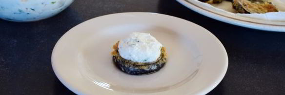 шашлык из баклажана в кляре с сыром