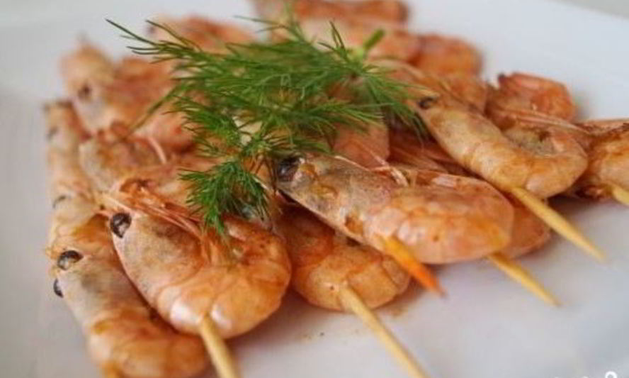 Рецепт шашлыка из креветок на сковороде