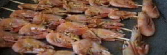 шашлык из креветок на сковороде