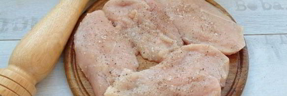 шашлык из куриной грудки в беконе