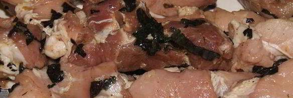 шашлык из свинины с базиликом