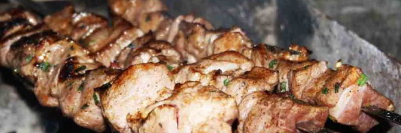 Сочный шашлык из свиной шеи