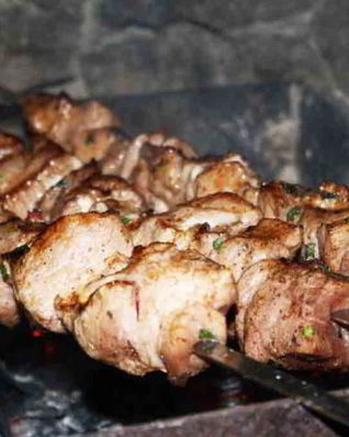 Сочный шашлык из свиной шеи