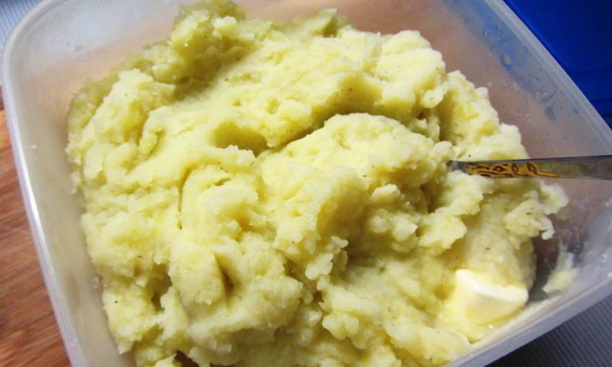 Рецепт скордальи — картофельного пюре с чесноком